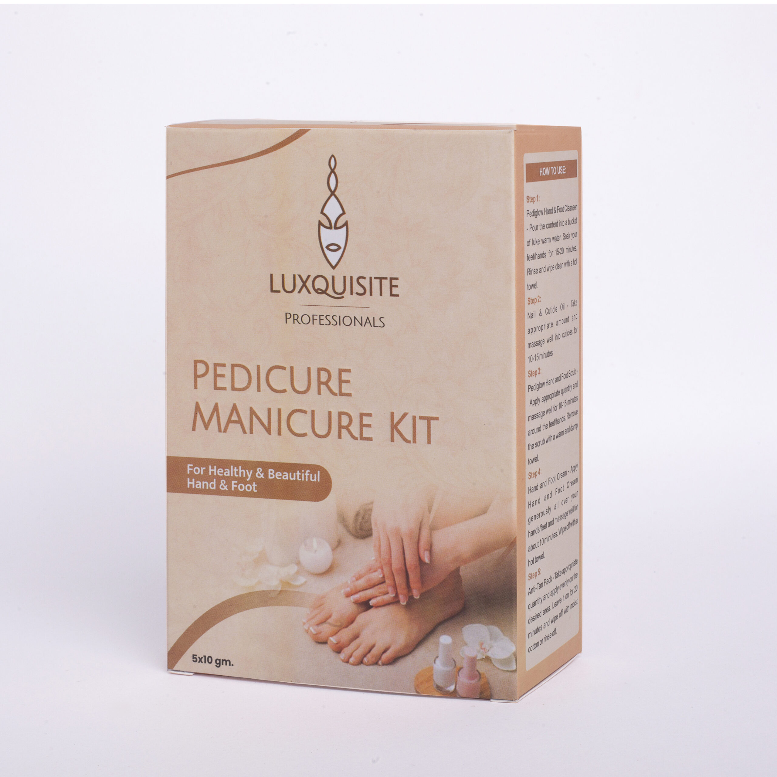 PEDICURE MANICURE KIT